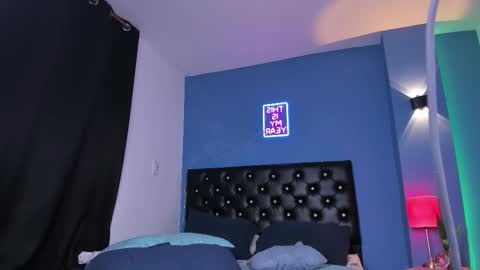 Snapshot of gemaandmyke1 chatting on 09/25/25, 02:26 Gema and Myke online show from 09/25/25, 02:26