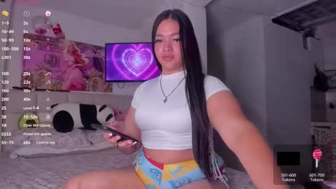   online show from 10/18/25, 12:57