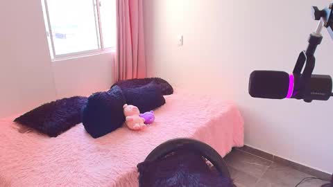 geminis11 online show from 02/18/26, 07:21