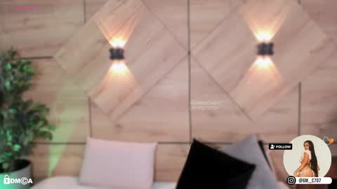    online show from 02/08/25, 11:02