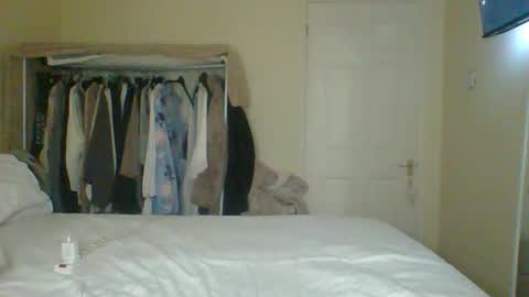 Snapshot of gemmarmalade chatting on 10/27/25, 07:23 GEMMARMALADE online show from 10/27/25, 07:23