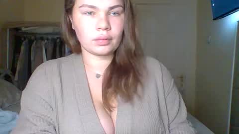 Snapshot of gemmarmalade chatting on 11/08/25, 08:36 GEMMARMALADE online show from 11/08/25, 08:36