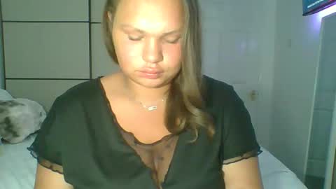 Snapshot of gemmarmalade chatting on 06/08/26, 07:20 GEMMARMALADE online show from 06/08/26, 07:20