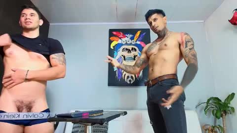 Snapshot of gendersonfit chatting on 12/20/24, 08:55 gendersonfit online show from 12/20/24, 08:55