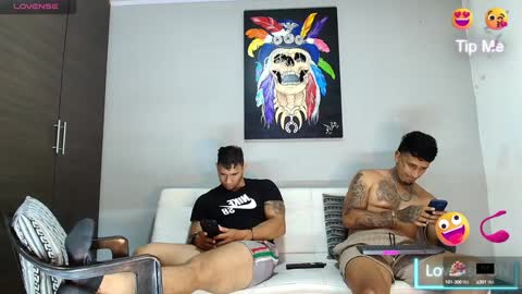 Snapshot of gendersonfit chatting on 01/16/25, 11:59 gendersonfit online show from 01/16/25, 11:59