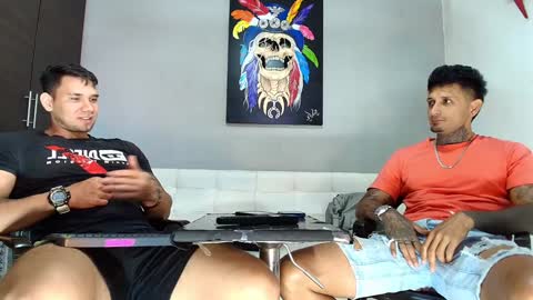 Snapshot of gendersonfit chatting on 01/25/25, 02:03 gendersonfit online show from 01/25/25, 02:03