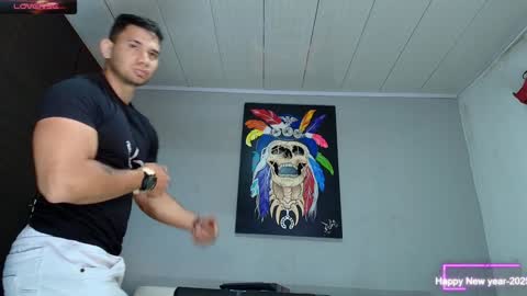 Snapshot of gendersonfit chatting on 02/04/25, 08:59 gendersonfit online show from 02/04/25, 08:59