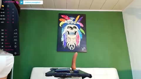 Snapshot of gendersonfit chatting on 09/09/25, 02:16 gendersonfit online show from 09/09/25, 02:16