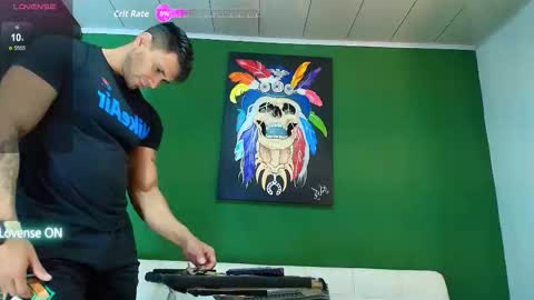 Snapshot of gendersonfit chatting on 09/21/25, 02:29 gendersonfit online show from 09/21/25, 02:29