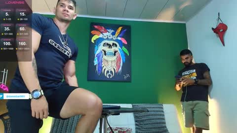 Snapshot of gendersonfit chatting on 10/04/25, 10:19 gendersonfit online show from 10/04/25, 10:19