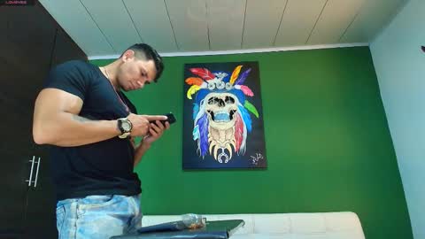 Snapshot of gendersonfit chatting on 10/08/25, 09:34 gendersonfit online show from 10/08/25, 09:34