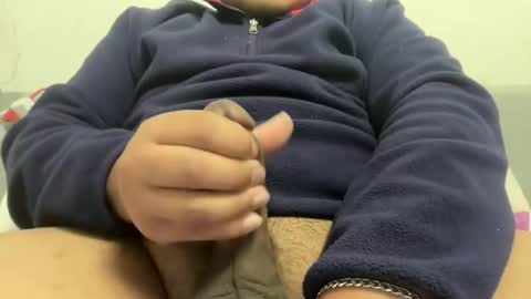 genesemens77 online show from 12/17/25, 02:23