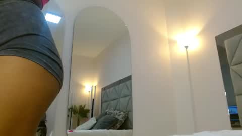 Snapshot of genesis_moretz chatting on 02/21/26, 02:34 GENESIS online show from 02/21/26, 02:34