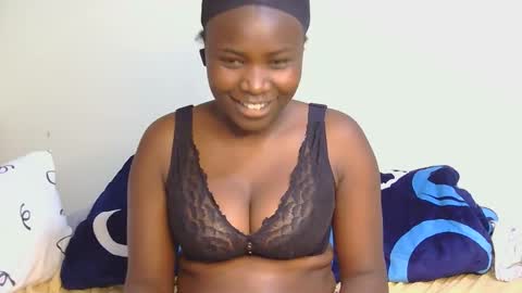 Luciana online show from 11/12/25, 10:09