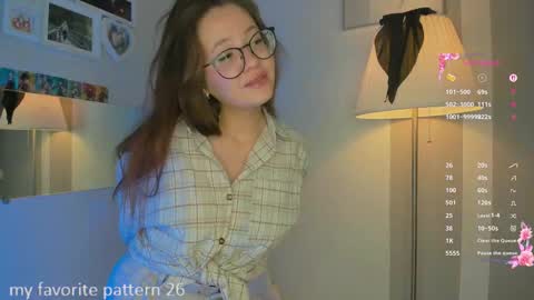 Snapshot of geniferluyt chatting on 09/14/25, 10:03 geniferluyt online show from 09/14/25, 10:03