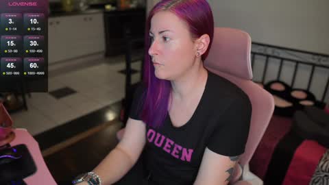Snapshot of gennyrock chatting on 01/12/25, 12:28 Genny Rock and online show from 01/12/25, 12:28