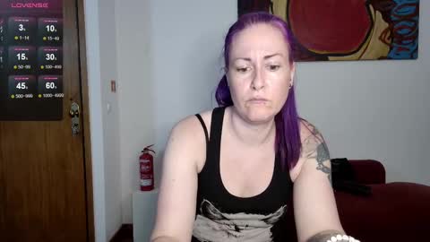 Snapshot of gennyrock chatting on 03/07/25, 10:43 Genny Rock and online show from 03/07/25, 10:43