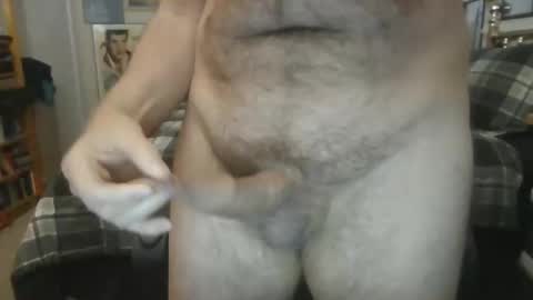 Snapshot of gentcallr chatting on 11/08/25, 09:53 Steve online show from 11/08/25, 09:53