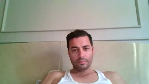 Snapshot of genteldevil chatting on 09/13/25, 12:16 genteldevil online show from 09/13/25, 12:16