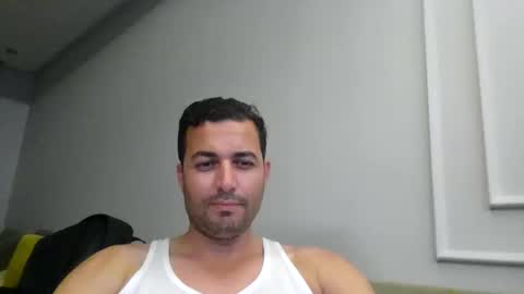 Snapshot of genteldevil chatting on 10/12/25, 11:15 genteldevil online show from 10/12/25, 11:15