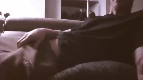 gentle_julian online show from 03/17/26, 10:57