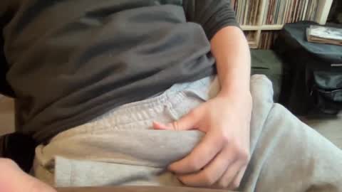 Snapshot of gentle_stranger chatting on 01/17/25, 02:07 Gentle Stranger online show from 01/17/25, 02:07