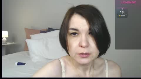 Snapshot of gentlywomen chatting on 02/22/25, 12:19 Elena online show from 02/22/25, 12:19