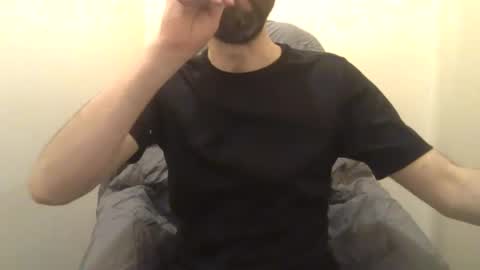 Snapshot of geon2xx chatting on 12/03/24, 06:49 Geon online show from 12/03/24, 06:49