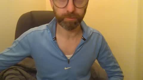 Snapshot of geon2xx chatting on 01/26/25, 02:14 Geon online show from 01/26/25, 02:14