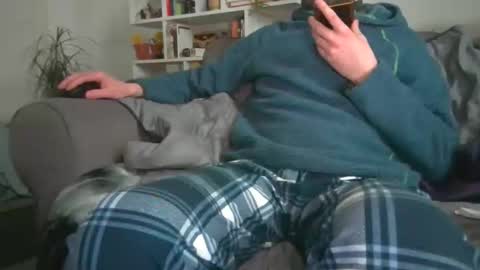 Geon online show from 12/17/25, 10:43