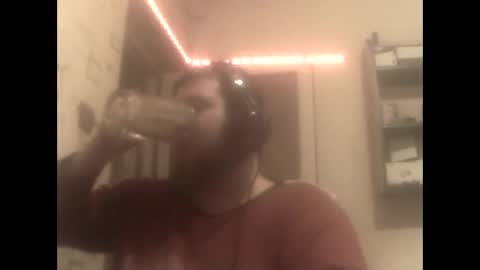 Snapshot of george84xxx chatting on 02/21/25, 01:55 GeOOXXX online show from 02/21/25, 01:55