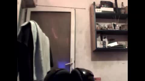 Snapshot of george84xxx chatting on 11/07/25, 08:53 GeOOXXX online show from 11/07/25, 08:53