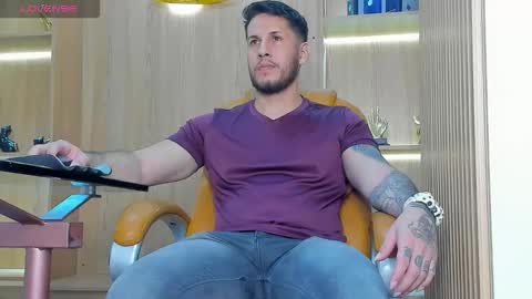 George online show from 11/03/25, 08:32