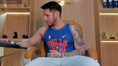 George online show from 04/21/26, 03:57