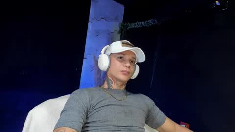 independent model online show from 03/05/26, 06:59