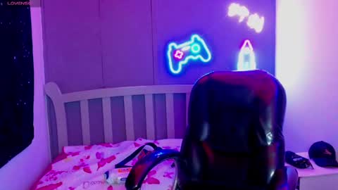 GEORGE online show from 12/27/24, 09:39