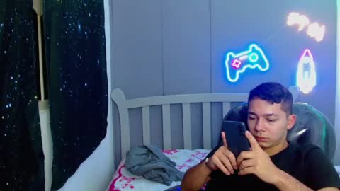 GEORGE online show from 12/30/24, 06:09