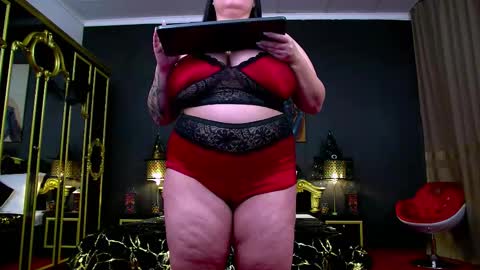 GeorgiaLerox online show from 10/19/25, 01:01