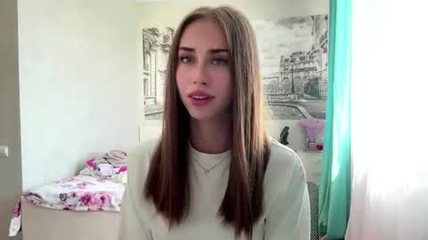 Snapshot of georgiaminchella chatting on 06/22/26, 07:16 Aurora online show from 06/22/26, 07:16