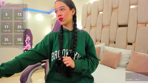 Snapshot of georgina_kloss chatting on 02/06/26, 05:05 Georgina Kloss online show from 02/06/26, 05:05