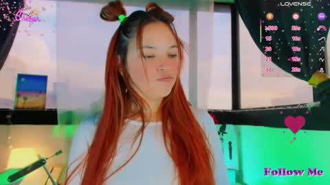 georgina_moschino online show from 04/22/26, 10:33