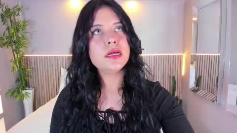 GeorginaReyes  online show from 09/12/25, 10:43