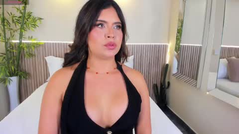 Snapshot of georginareyes chatting on 05/27/26, 10:40 GeorginaReyes online show from 05/27/26, 10:40