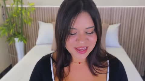 Snapshot of georginareyes chatting on 07/24/26, 10:41 GeorginaReyes online show from 07/24/26, 10:41