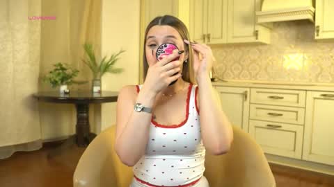 My name is Kelly online show from 11/23/25, 03:17