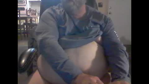 Snapshot of gerabo chatting on 01/19/25, 05:05 gerabo online show from 01/19/25, 05:05