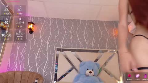    online show from 10/15/25, 12:27