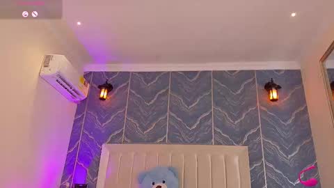    online show from 11/12/25, 12:27