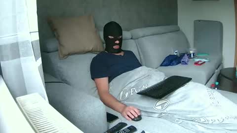 germanboy2601 online show from 10/04/25, 07:39