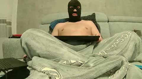 germanboy2601 online show from 02/22/26, 07:19